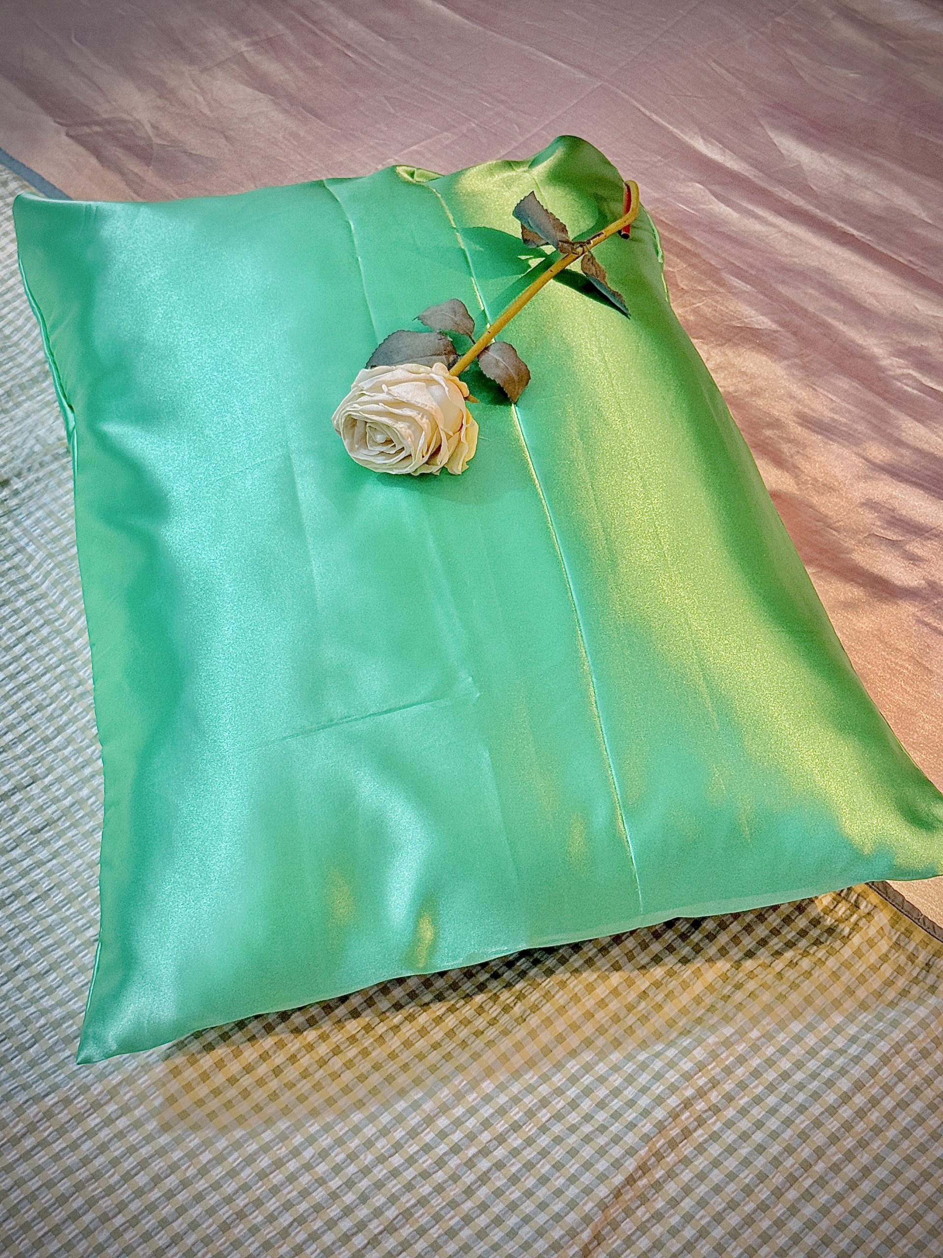 Satin silk pillowcase
